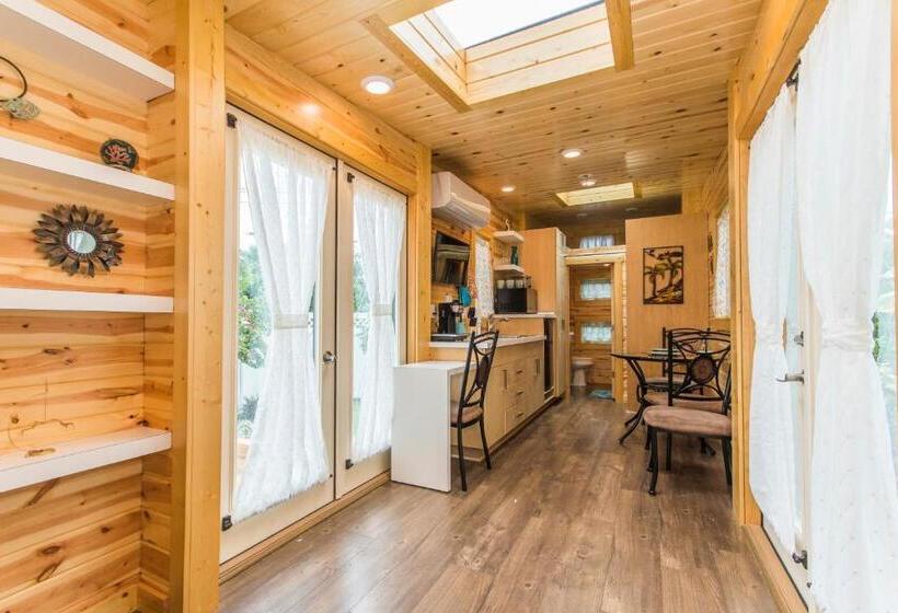 غرفة قياسية, Tiny House Leadville