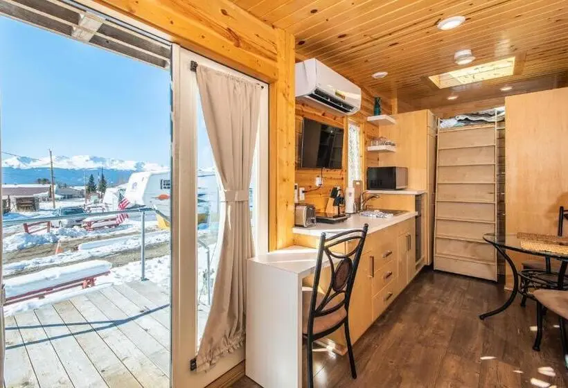 スタンダードルーム, Tiny House Leadville