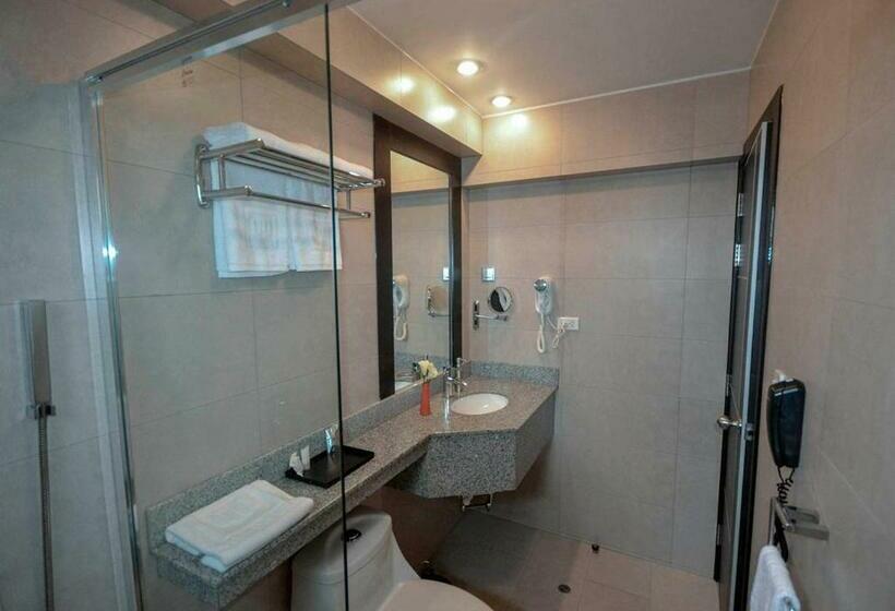 Chambre Standard, Qp Hotels Trujillo