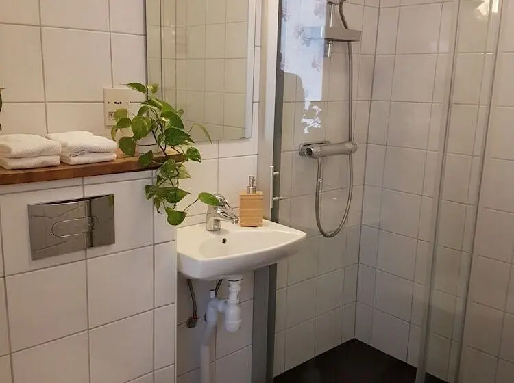 スタンダードシングルルーム, Smålandsstenar Hotell
