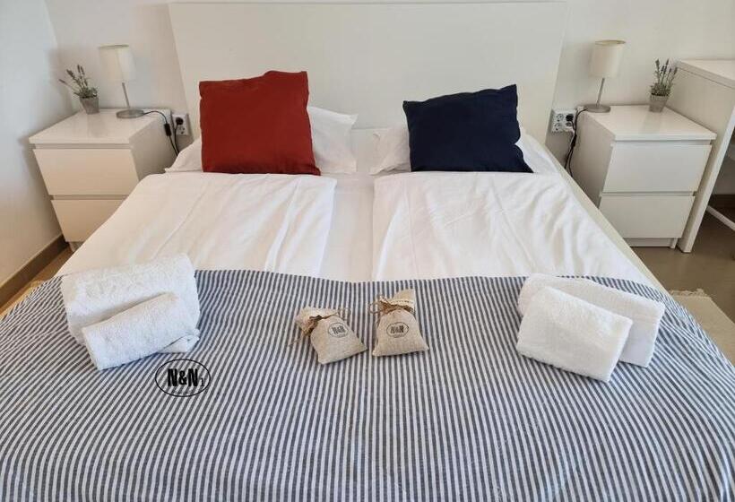 Номер Стандарт Вид на Море с Балконом, N&n Apartments And Rooms By Locap Group