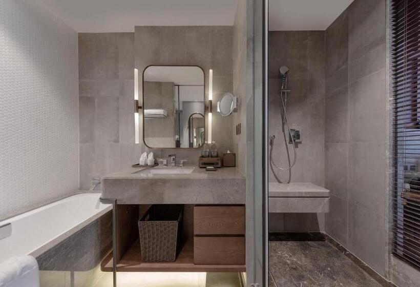 Quarto Deluxe, Melia Shanghai Parkside