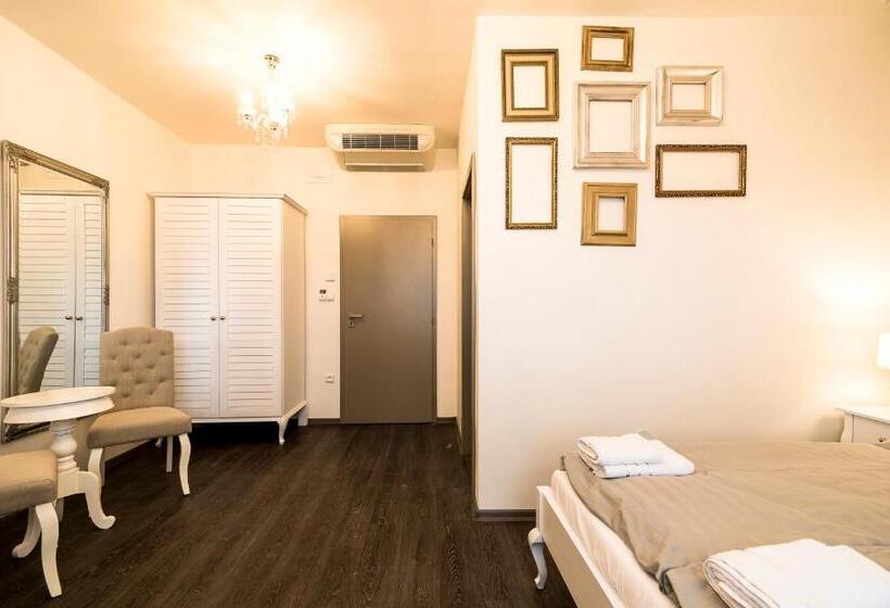 スーペリアールーム, Pumpion