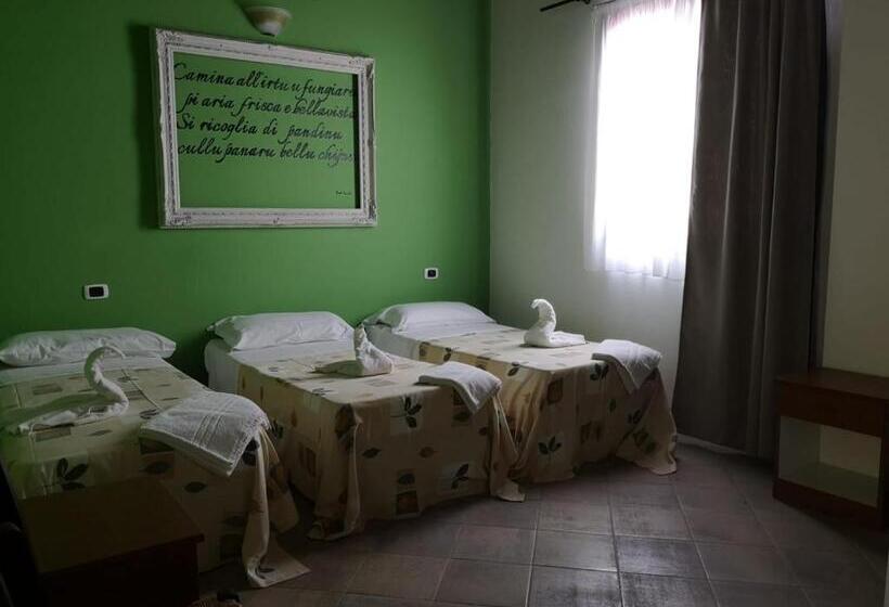 Трехместный Номер Базовый, Azienda Agrituristica La Fonte