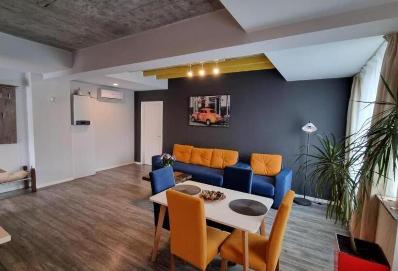 آپارتمان 1 خوابه, Teodoroiu Nr. 5