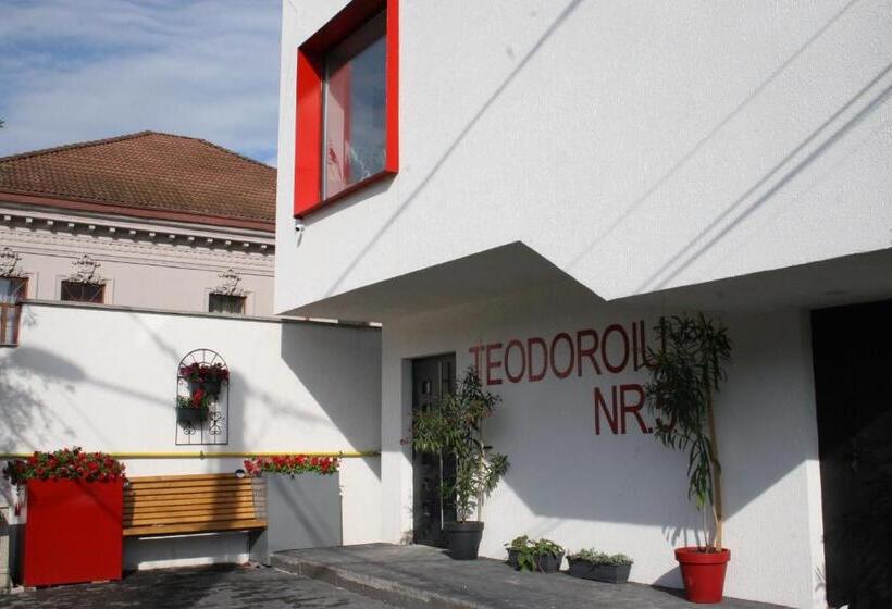 آپارتمان 1 خوابه, Teodoroiu Nr. 5