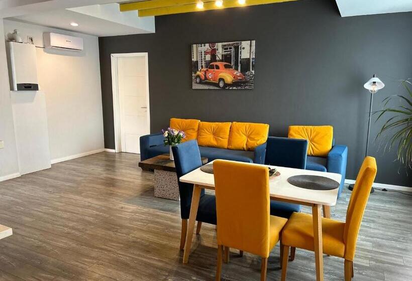 آپارتمان 1 خوابه, Teodoroiu Nr. 5