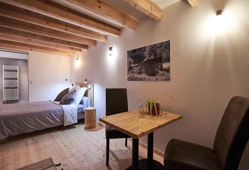 חדר סטנדרט, La Foyère