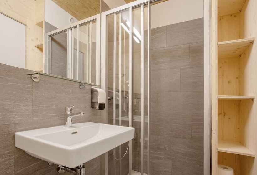 חדר משפחתי, Sport  Und Ferienhaus Don Bosco