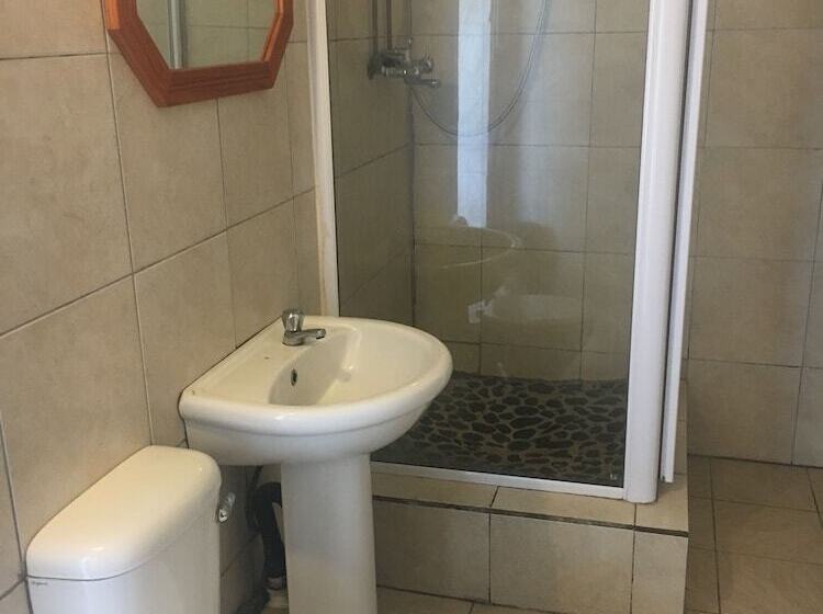 חדר סטנדרט נוף לים, Umkomaas Lodge