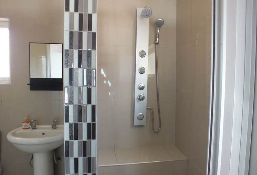 חדר סטנדרט נוף לים, Umkomaas Lodge