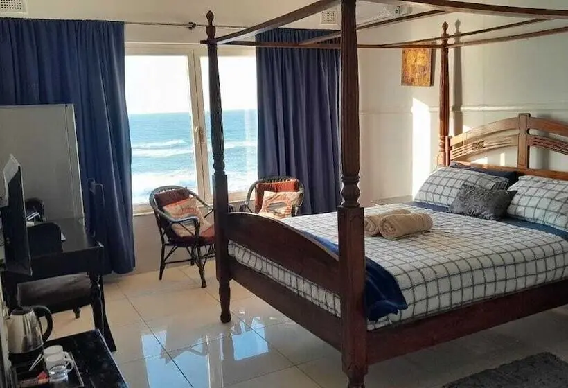 オーシャンビューデラックスルーム, Umkomaas Lodge