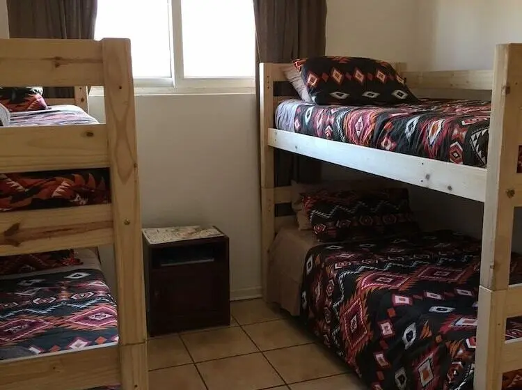 エコノミートリプルルーム, Umkomaas Lodge