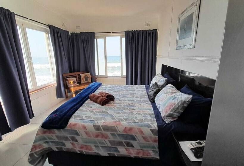 חדר דלוקס לשלושה עם נו לים, Umkomaas Lodge