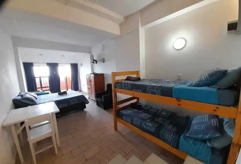 家族用アパートメント, Umkomaas Lodge