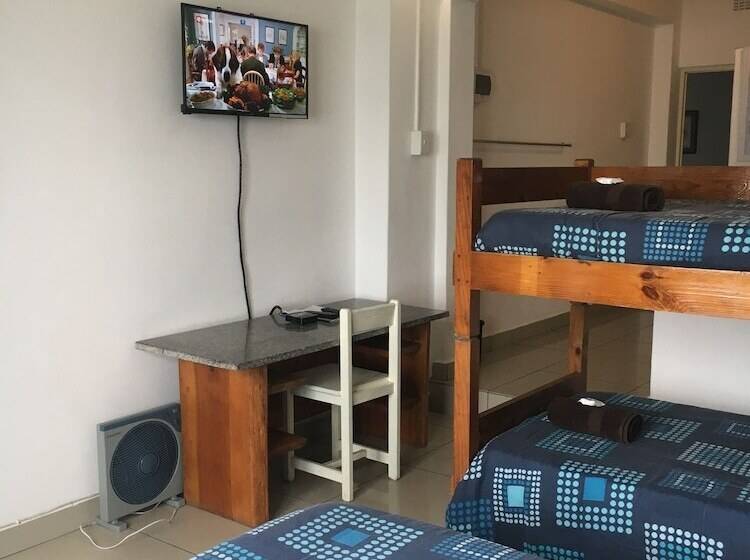 חדר אקונומי, Umkomaas Lodge