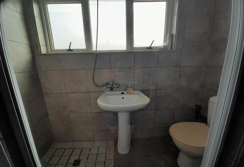 חדר אקונומי, Umkomaas Lodge