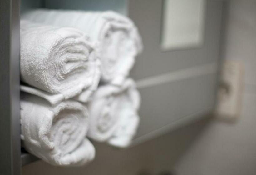 غرفة قياسية مطلة على الجبل, Hyundai Elliot Hotel And Resort