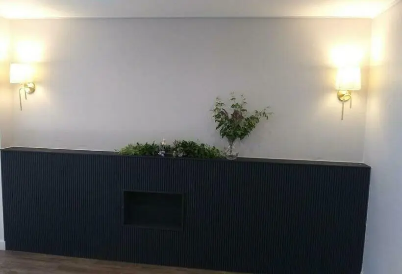 デラックススイート, Hyundai Elliot Hotel And Resort