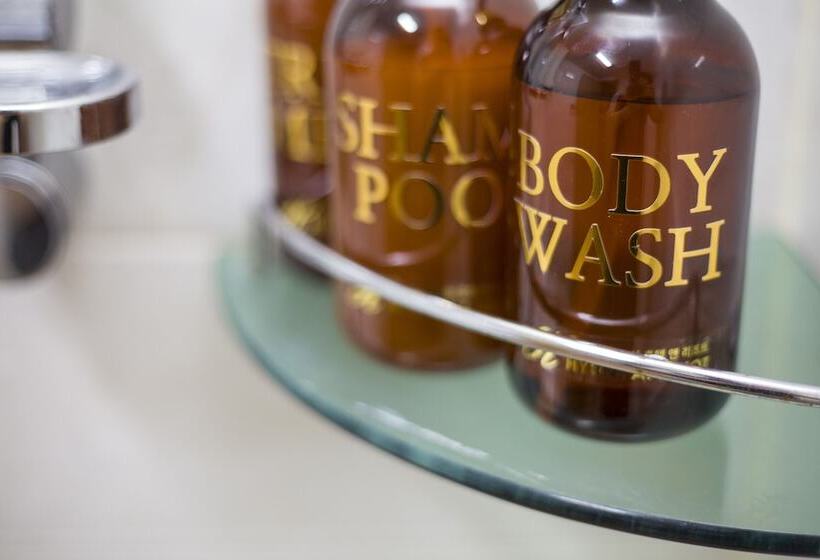 غرفة قياسية مطلة على الجبل, Hyundai Elliot Hotel And Resort