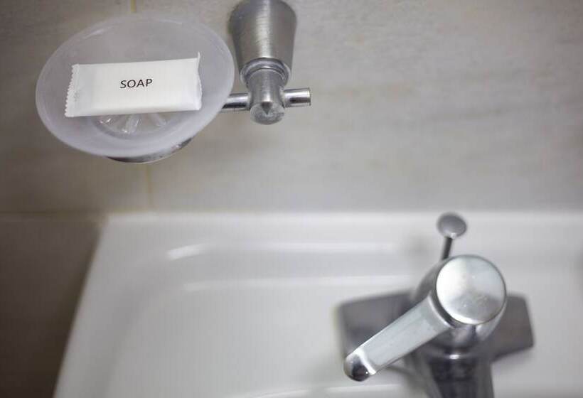 غرفة قياسية ثلاثية مزودة بتراس, Hyundai Elliot Hotel And Resort