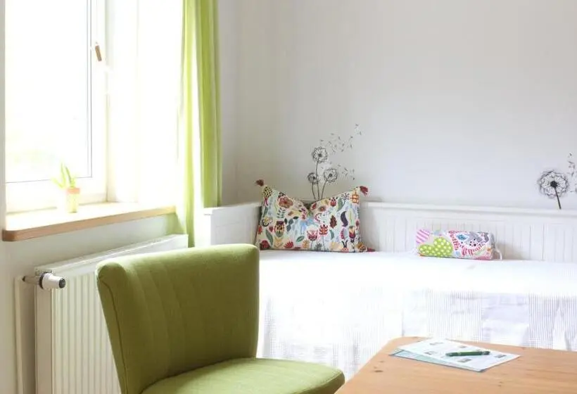 スタンダード４人部屋, Villa Viriditas
