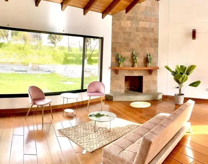 ベーシックトリプルルーム, Quito Airport Suites Hotel
