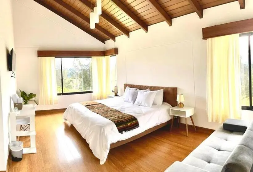 デラックススイート, Quito Airport Suites Hotel