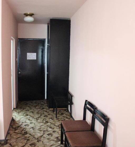 스탠다드 룸, Svilena