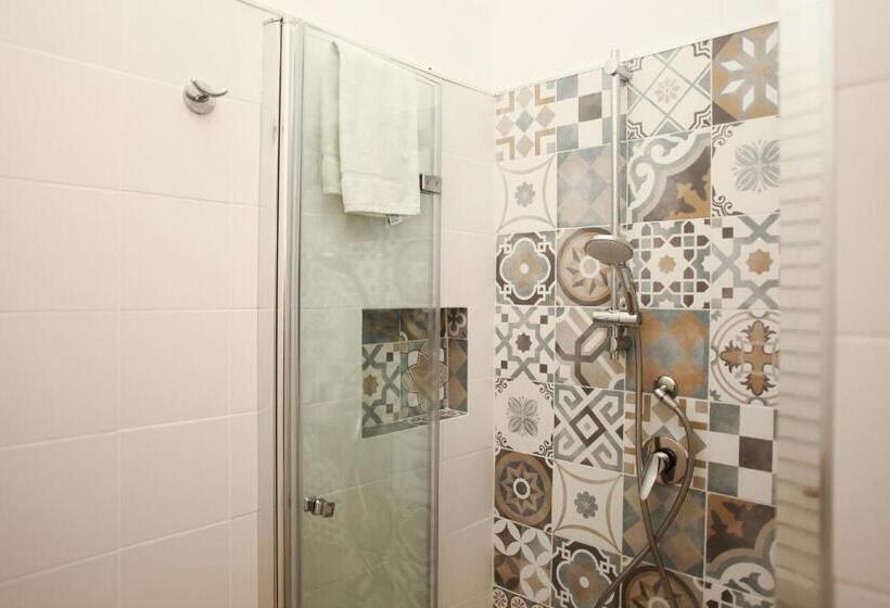 标准间带露台, Country Villa San Vito Bay