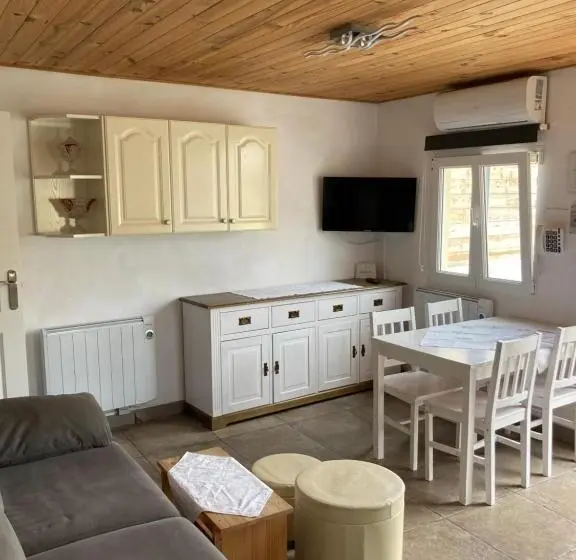 Huoneisto 1 Makuuhuone, Casa Robion