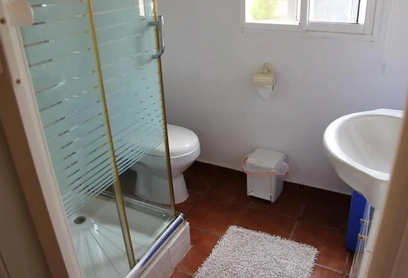 Huoneisto 2 Makuuhuonetta, Casa Robion