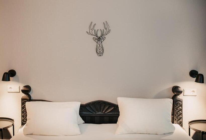 スタンダードルーム, Flasch Appart Pension