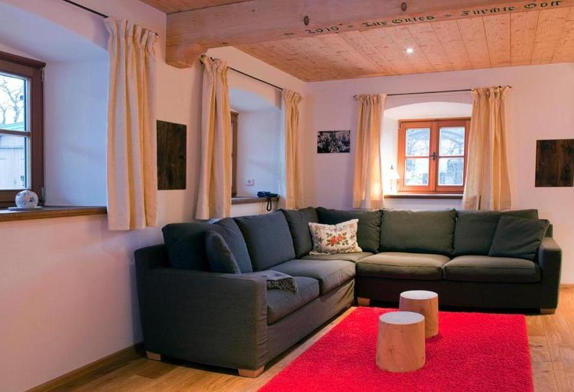 2ベッドルームアパートメント, Marchlhof