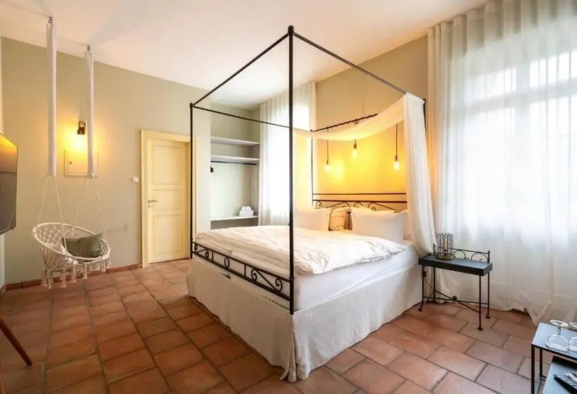 バルコニー付きスーペリアルーム, Albergo Toscana