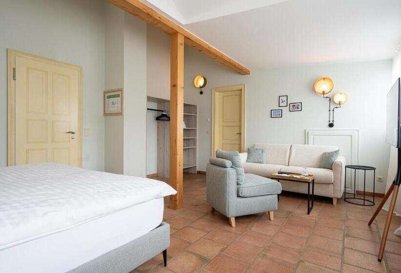 Номер Superior с Балконом, Albergo Toscana