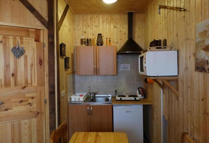 Апартаменты 2 Спальни, Guesthouse Eden