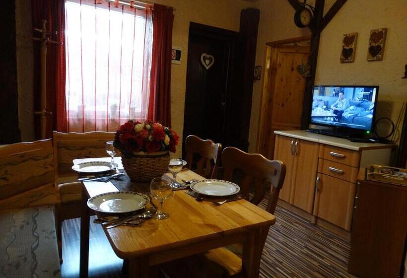 带2个卧室的公寓, Guesthouse Eden