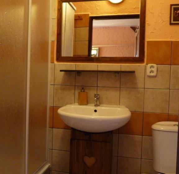 家庭工作室, Guesthouse Eden