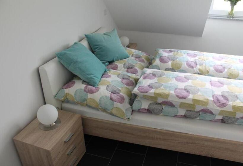 침실 3개 주택, Pension Hövelshof