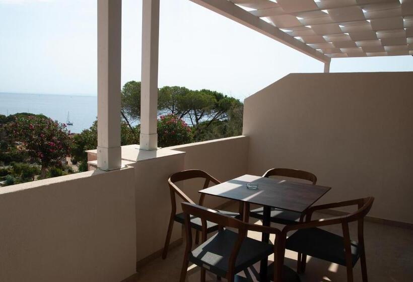 شقة غرفة واحدة مطلة على البحر, Resort Capo Bianco