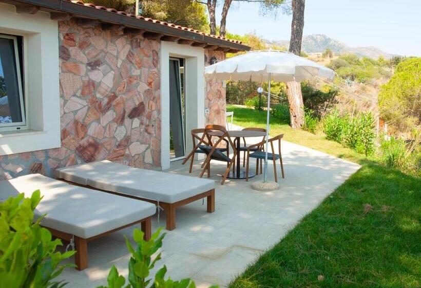 شقة ديلوكس غرفة نوم واحدة إطلالة جانبية على البحر, Resort Capo Bianco