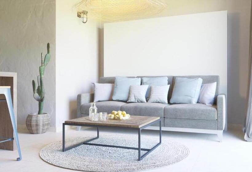 شقة رويال بغرفة نوم واحدة, Resort Capo Bianco