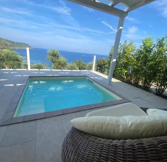 プール付きジュニアスイート, Resort Capo Bianco