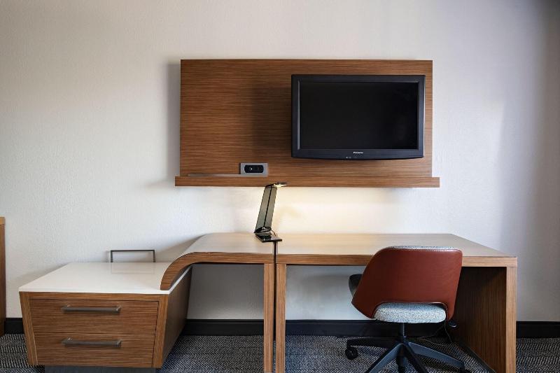 스탠다드 룸 킹사이즈 침대, Courtyard By Marriott Austin The Domain Area