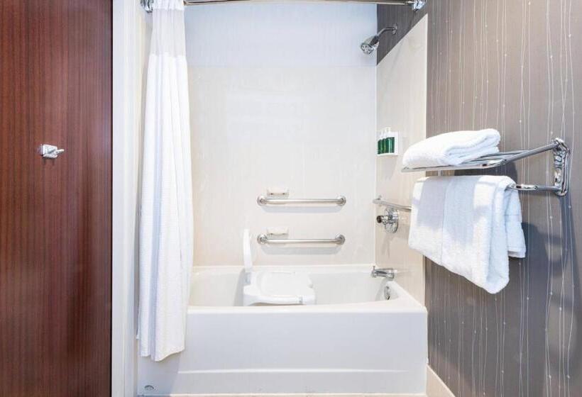 带大床的标准间, Country Inn & Suites By Radisson, Columbus Edinburgh