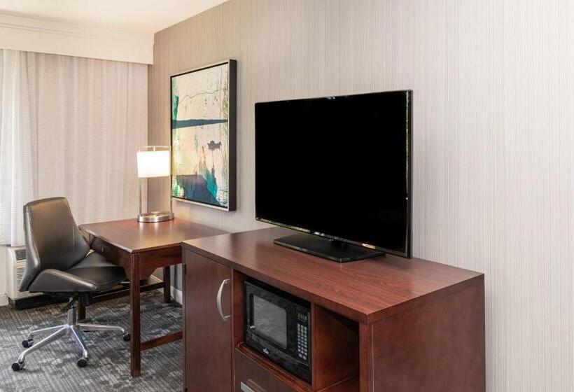 キングサイズベッドのスタンダードルーム, Country Inn & Suites By Radisson, Columbus Edinburgh