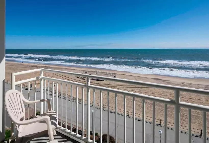 اتاق استاندارد با تخت بزرگ, Courtyard Virginia Beach Oceanfront/south