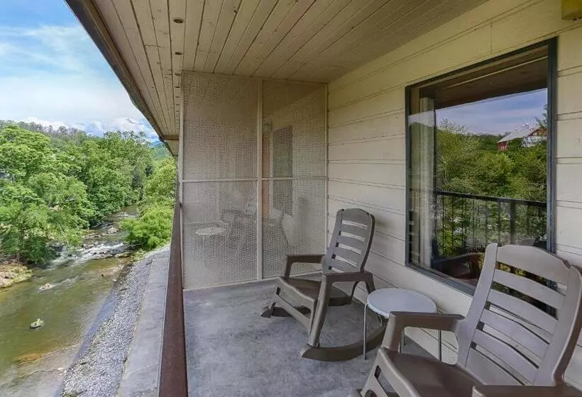 اتاق استاندارد با 2 تخت دوبل, Creekstone Inn
