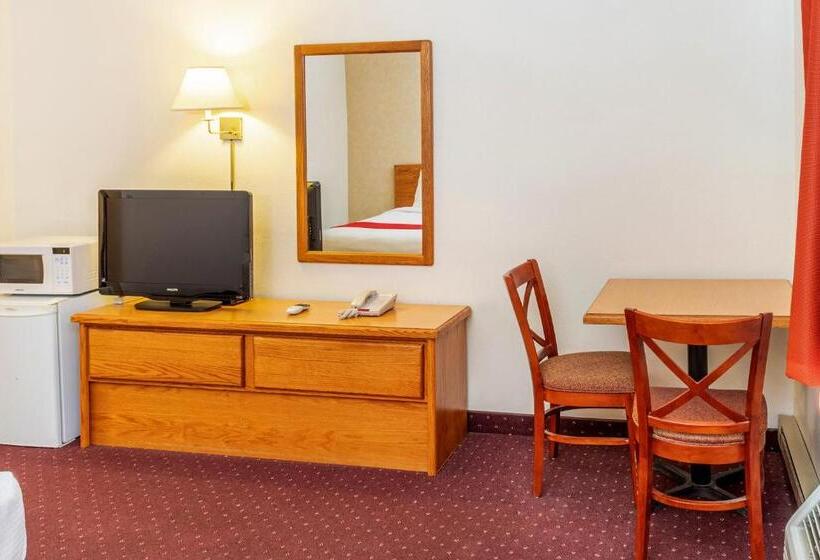 Номер Премиум, OYO Hotel Shelby MT Hwy 2 & I-15